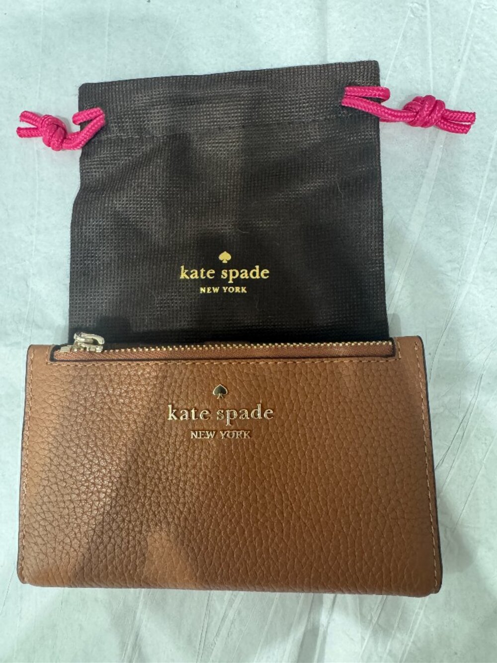 Kate Spade Leila Small bifold Brown/Tan pebbled leather Mini Wallet NWOT